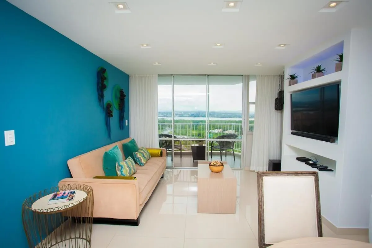 2Br Gem Ocean Front Building Isla Verde Beach サンジョアン プエルトリコ